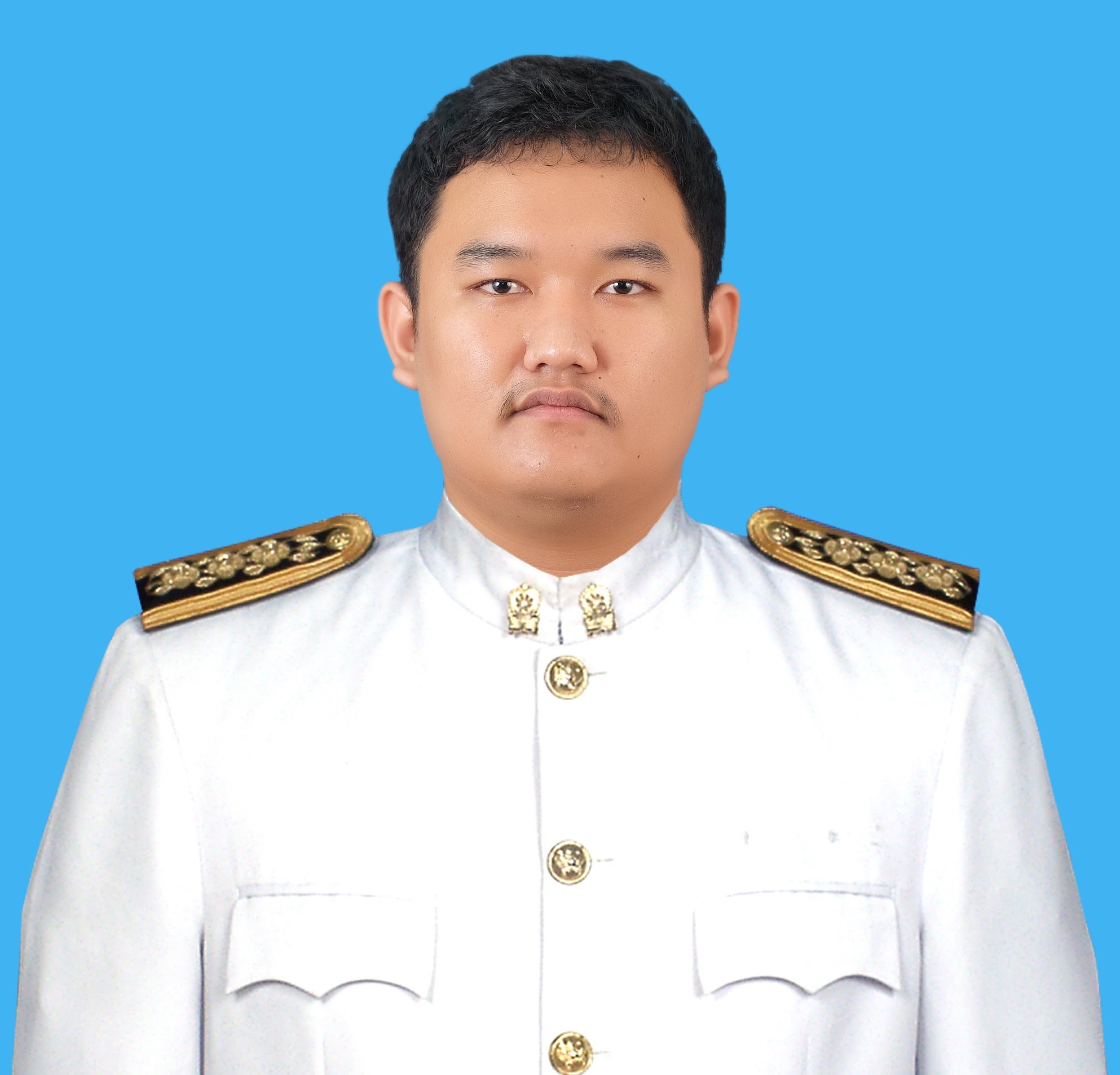 นายสันติภาพ ภิรมย์ตระกูล