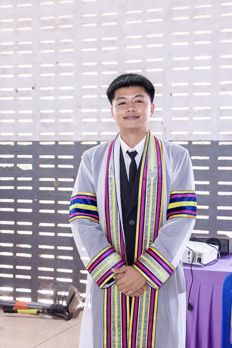นายพงศธร สิมาทอง